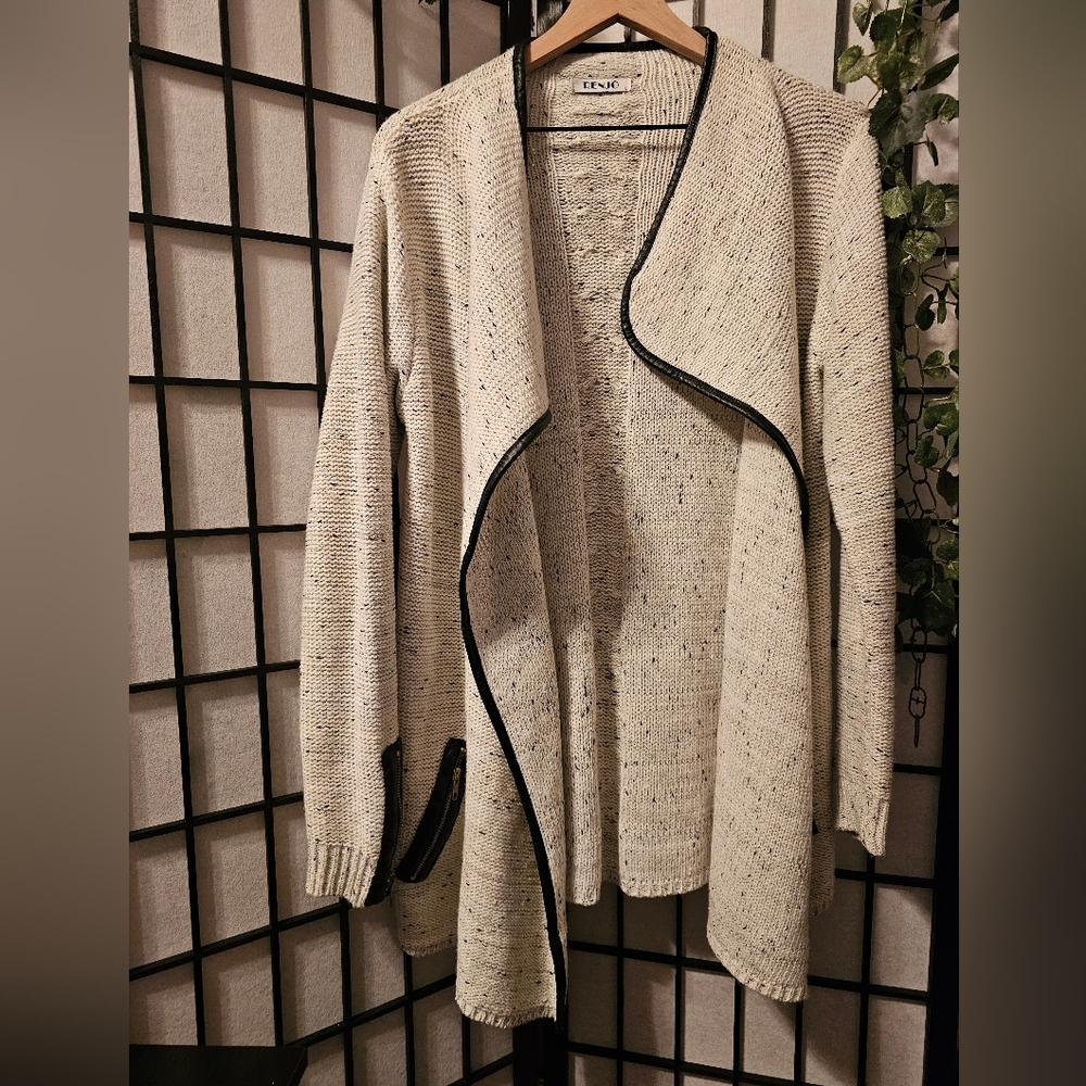 RENJO Open Cardigan with Faux Leather Zippers and‎ Accents Size Large